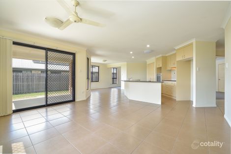 Property photo of 94 Emmadale Drive New Auckland QLD 4680