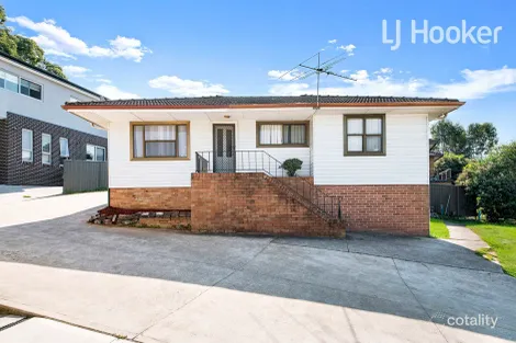 Property photo of 127 Hill Road Lurnea NSW 2170