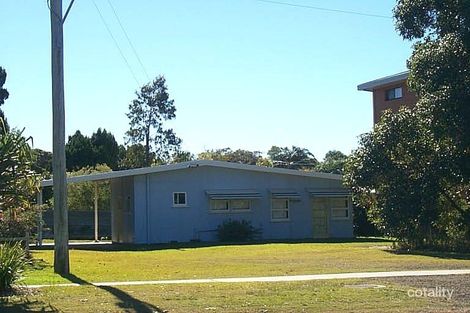 17 First Ave, Woorim, QLD 4507