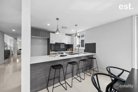 Property photo of 230 Greenview Parade The Ponds NSW 2769