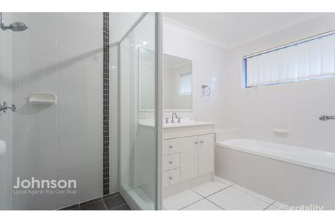 Property photo of 61 Olsen Crescent Wakerley QLD 4154