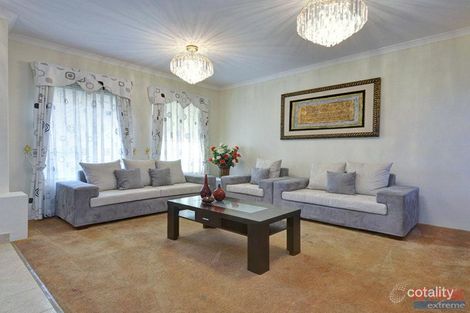 Property photo of 11 Pinkerton Avenue Hocking WA 6065