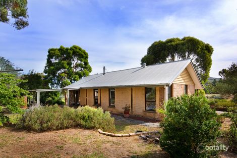 3 Boundary Rd, Maldon, VIC 3463