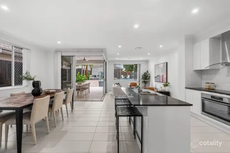 Property photo of 32 Kitchener Street Wynnum QLD 4178