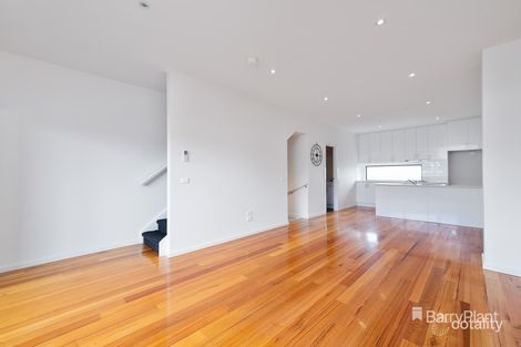 Property photo of 454 Gaffney Street Pascoe Vale VIC 3044