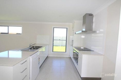 Property photo of 9 Spellman Street Emerald QLD 4720