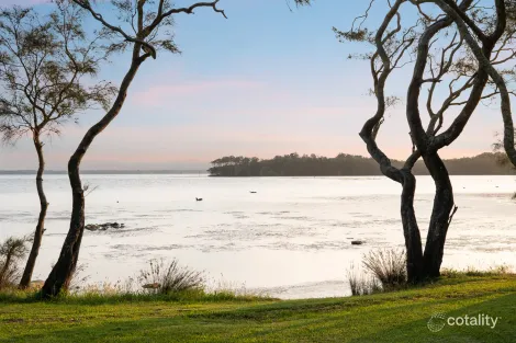 Property photo of 12 Marine Parade Rocky Point NSW 2259