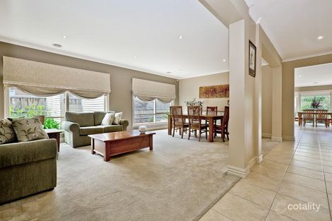Property photo of 33 Hazel Glen Drive Doreen VIC 3754