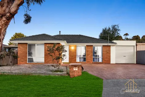 4b Crystal Gdns, Cranbourne West, VIC 3977