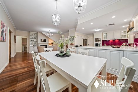 Property photo of 33 Hollins Bend Madeley WA 6065