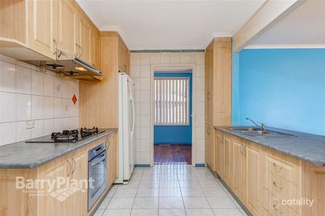 Property photo of 5 Koorali Close Noble Park VIC 3174