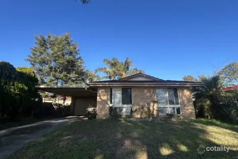 63 Carbasse Cres, St Helens Park, NSW 2560