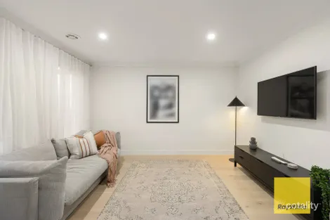 Property photo of 33 Botanical Drive Truganina VIC 3029