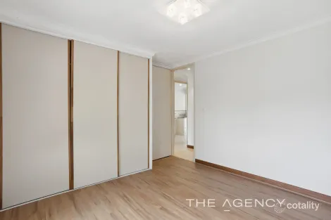 Property photo of 35 Helpman Way Padbury WA 6025