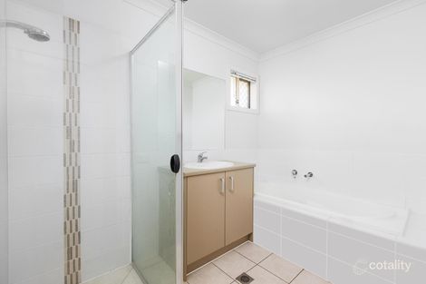 Property photo of 34 Taramoore Road Gracemere QLD 4702