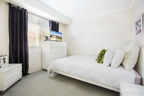 Property photo of 27 Waringa Crescent Glenmore Park NSW 2745