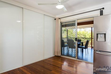 Property photo of 16 Emblem Street Jamboree Heights QLD 4074