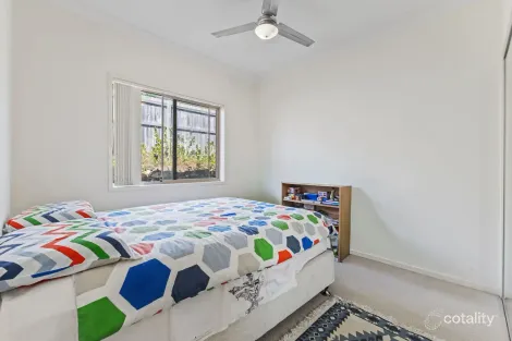 Property photo of 3 Senior Close North Lakes QLD 4509