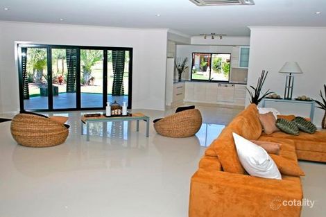 Property photo of 18 Atlantis Boulevard Bargara QLD 4670