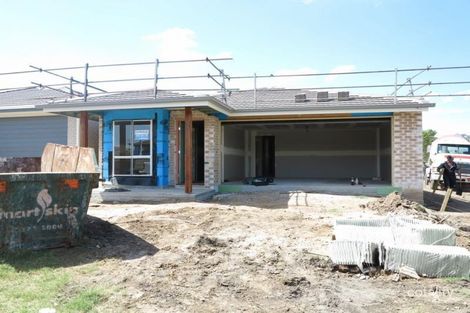 Property photo of 77 Skyblue Circuit Yarrabilba QLD 4207