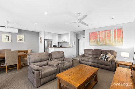 Property photo of 407/4 Como Crescent Southport QLD 4215