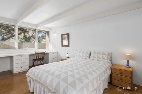 Property photo of 19 Jennifer Crescent Point Lonsdale VIC 3225