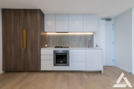 Property photo of 3301/60 A'Beckett Street Melbourne VIC 3000