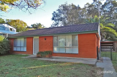 31 Albatross Rd, Berkeley Vale, NSW 2261