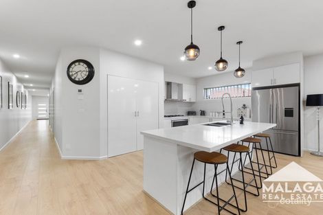 Property photo of 2/35 Kalyna Court Delahey VIC 3037