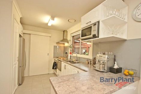 Property photo of 3/24 Alexander Street Cranbourne VIC 3977