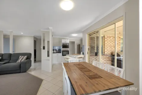 Property photo of 35 Honiton Street Torquay QLD 4655