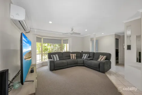 Property photo of 35 Honiton Street Torquay QLD 4655