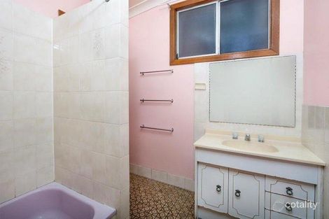Property photo of 13 Barclay Street Mayfield NSW 2304