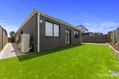Property photo of 42 Yarrowee Crescent Wollert VIC 3750