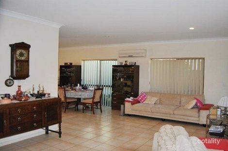 Property photo of 17 Comore Drive Varsity Lakes QLD 4227