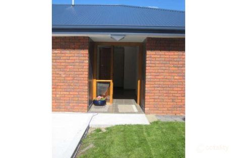 Property photo of 11A Tranmere Road Howrah TAS 7018