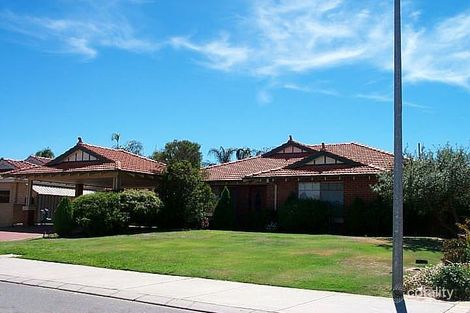 5 Kurrajong Dr, Thornlie, WA 6108