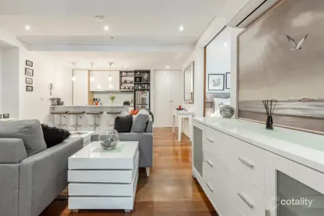 Property photo of 1/90 Bourke Street Melbourne VIC 3000