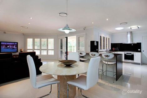 Property photo of 6 Lydstep Court Carindale QLD 4152