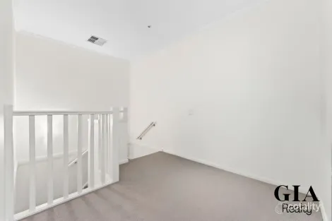 Property photo of 3 Newleaf Parade Bonnyrigg NSW 2177