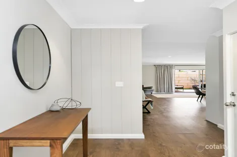 Property photo of 5 Wading Place Lake Coogee WA 6166