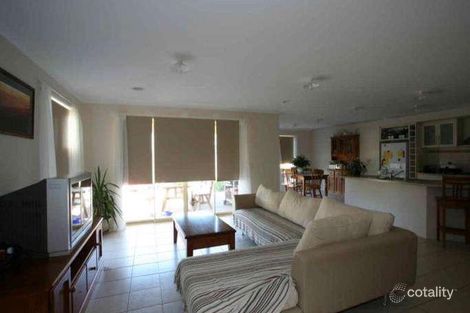 Property photo of 38 Eppalock Drive Manor Lakes VIC 3024