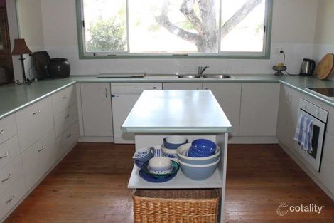 Property photo of 21 Winnecke Road Tannum Sands QLD 4680
