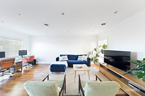 Property photo of 8 Carole-Joy Avenue Reservoir VIC 3073