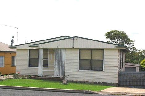 9 Groongal St, Mayfield West, NSW 2304