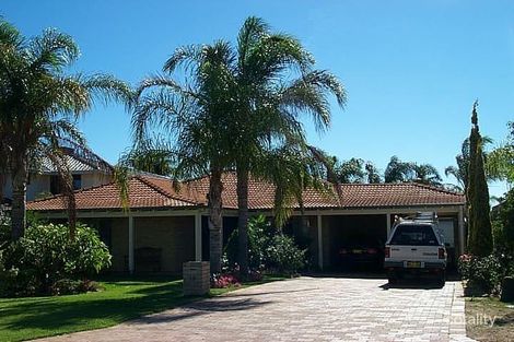 18 Dalton Cres, Kingsley, WA 6026