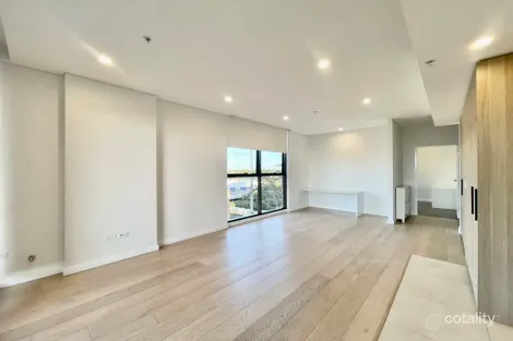 Property photo of 713/5 Maple Tree Road Westmead NSW 2145