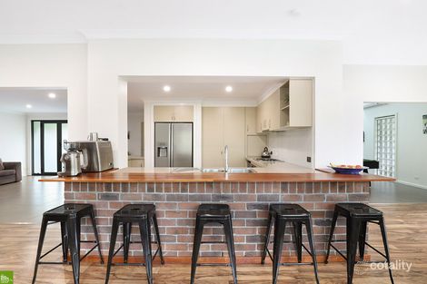 Property photo of 17 Toolangi Close Cordeaux Heights NSW 2526