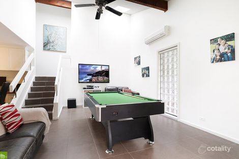 Property photo of 17 Toolangi Close Cordeaux Heights NSW 2526