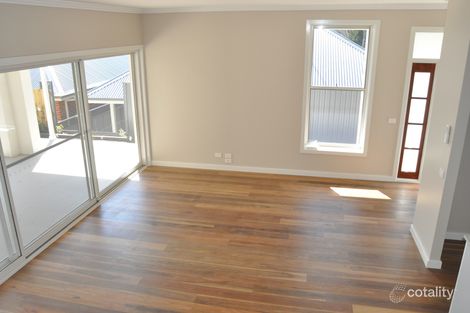 Property photo of 340D Howick Street Bathurst NSW 2795